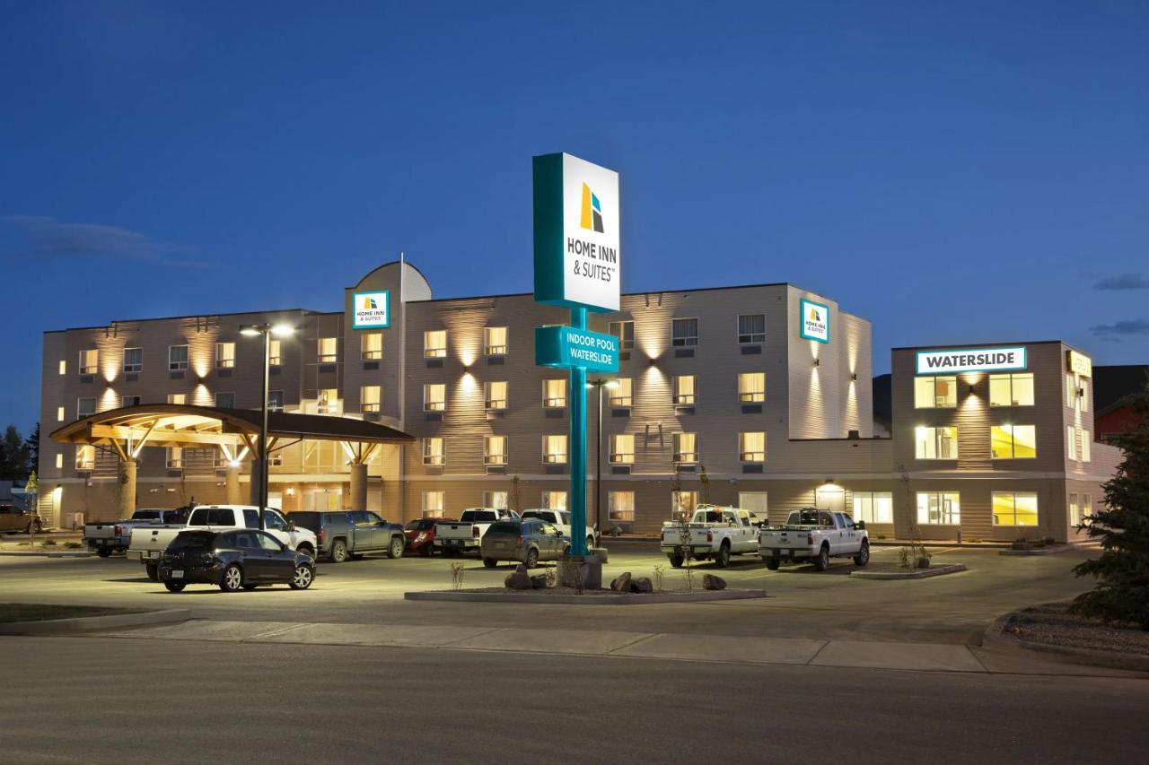 Home Inn And Suites Lloydminster Exterior foto